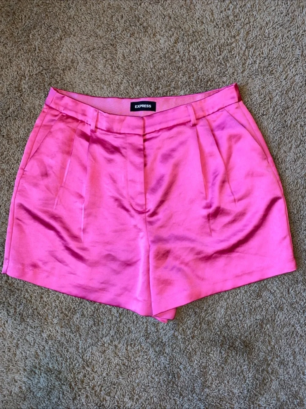Express Satin High Waist Shorts Womens Sz 12 Pink Barbiecore Vacation Pleated